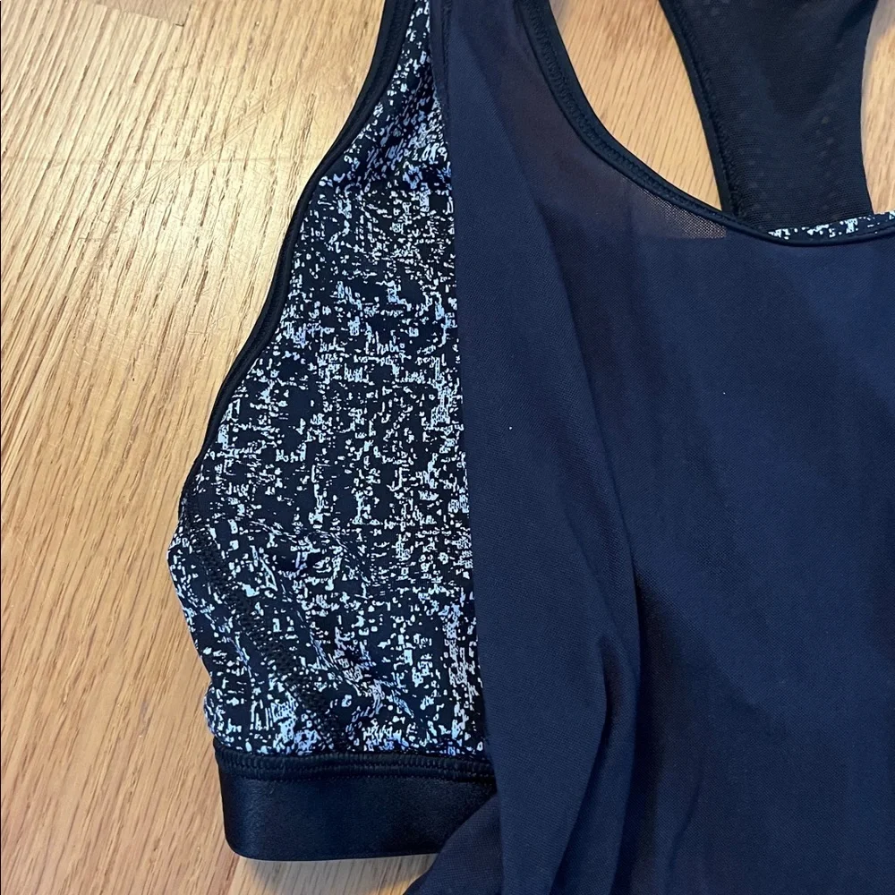 Lululemon Fit Physique Tank Top With Bra size 8